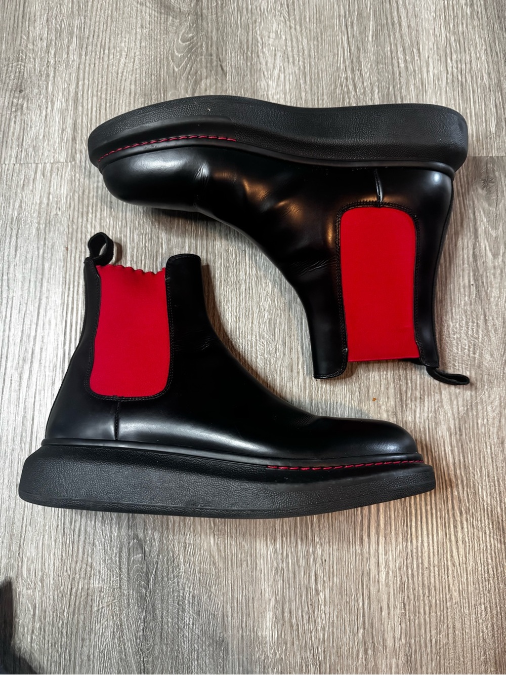 Alexander McQueen Leather Chelsea Boots Black Red Designer Size 10
